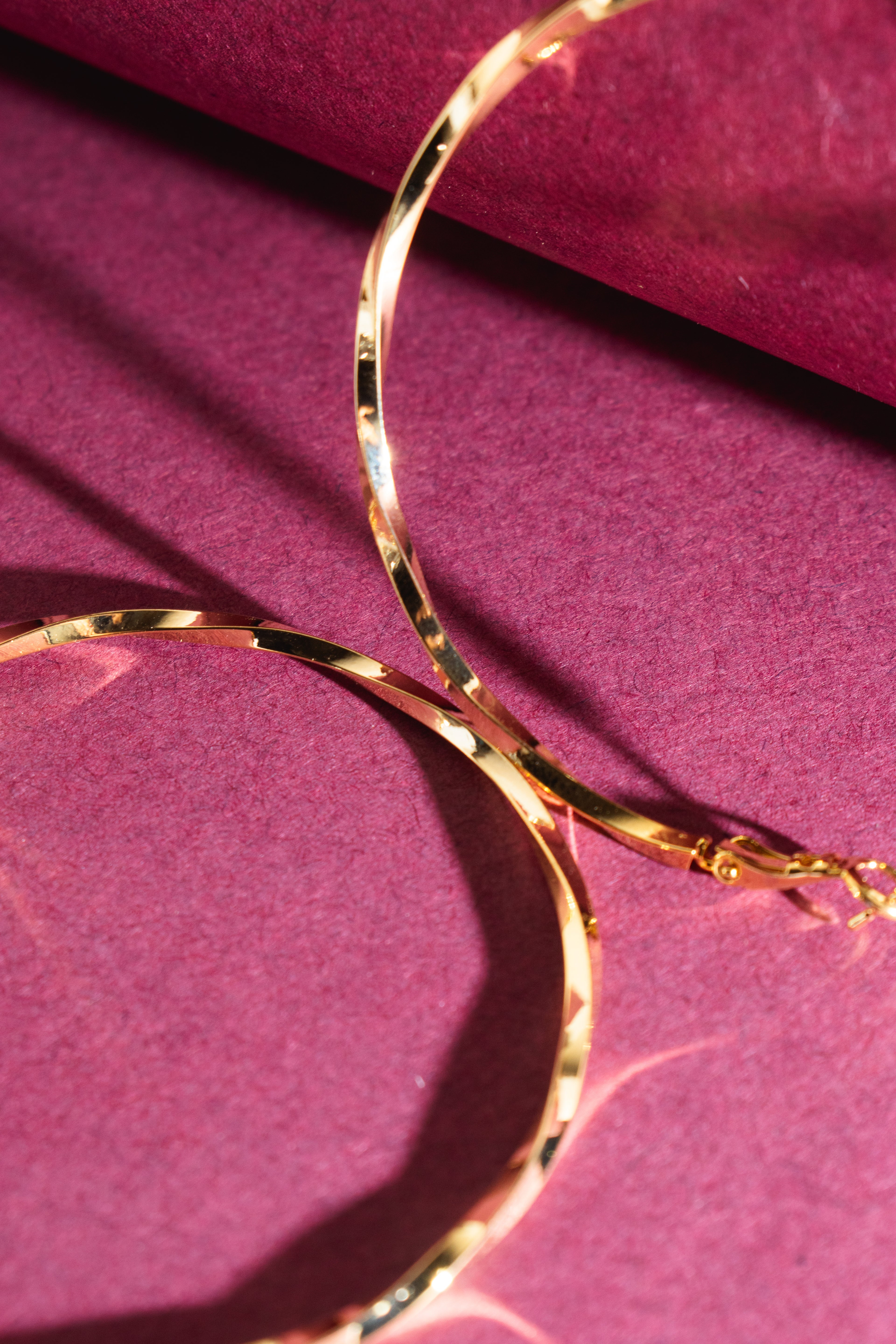 SLIM GOLD BALI EARRINGS