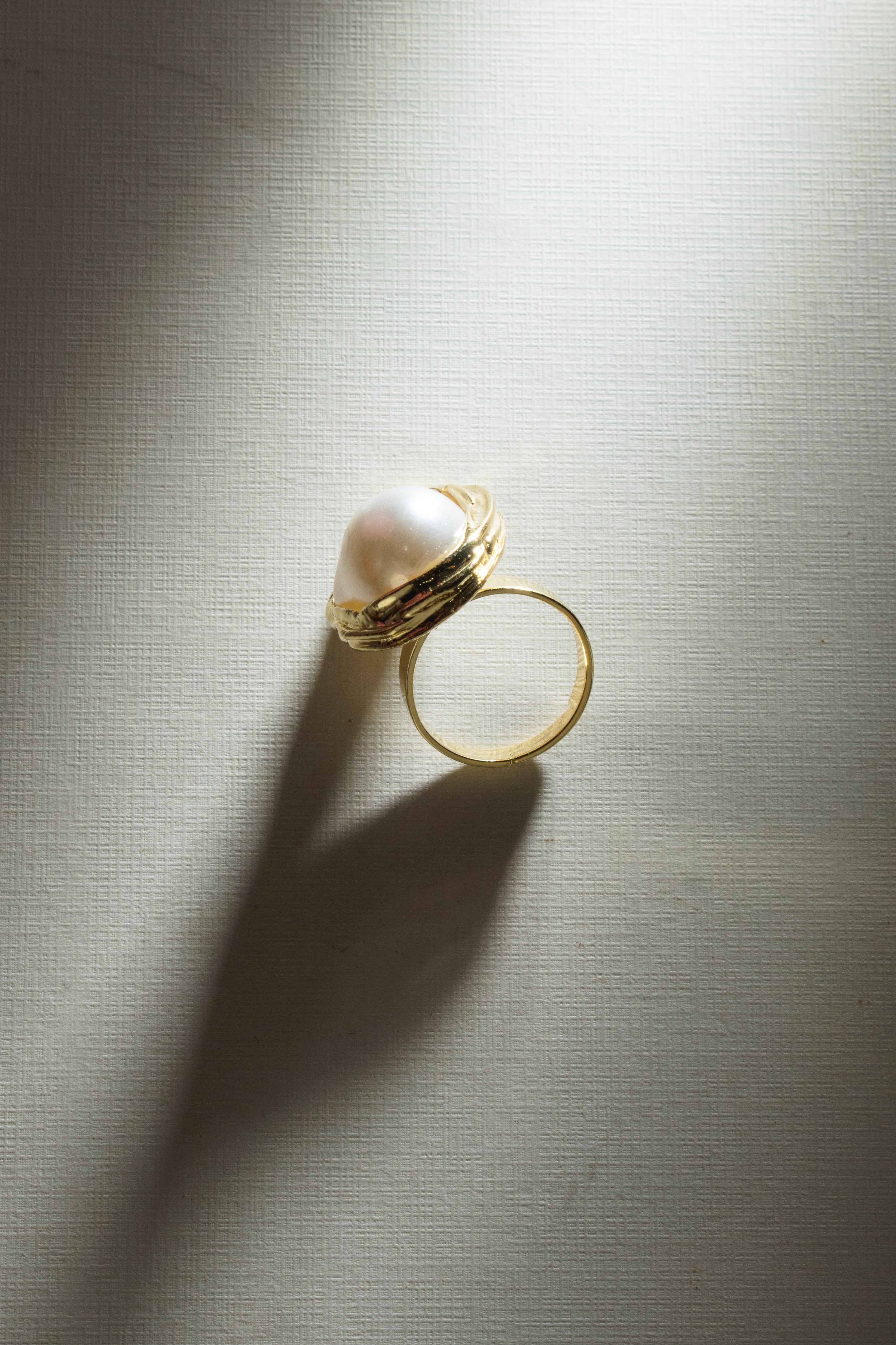 BAROQUE PEARL RING