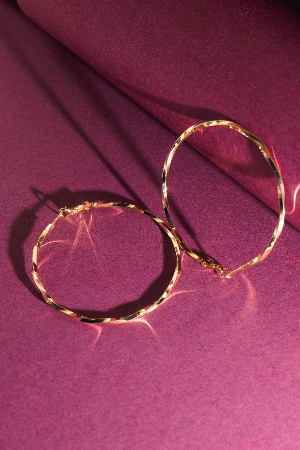 SLIM GOLD BALI EARRINGS